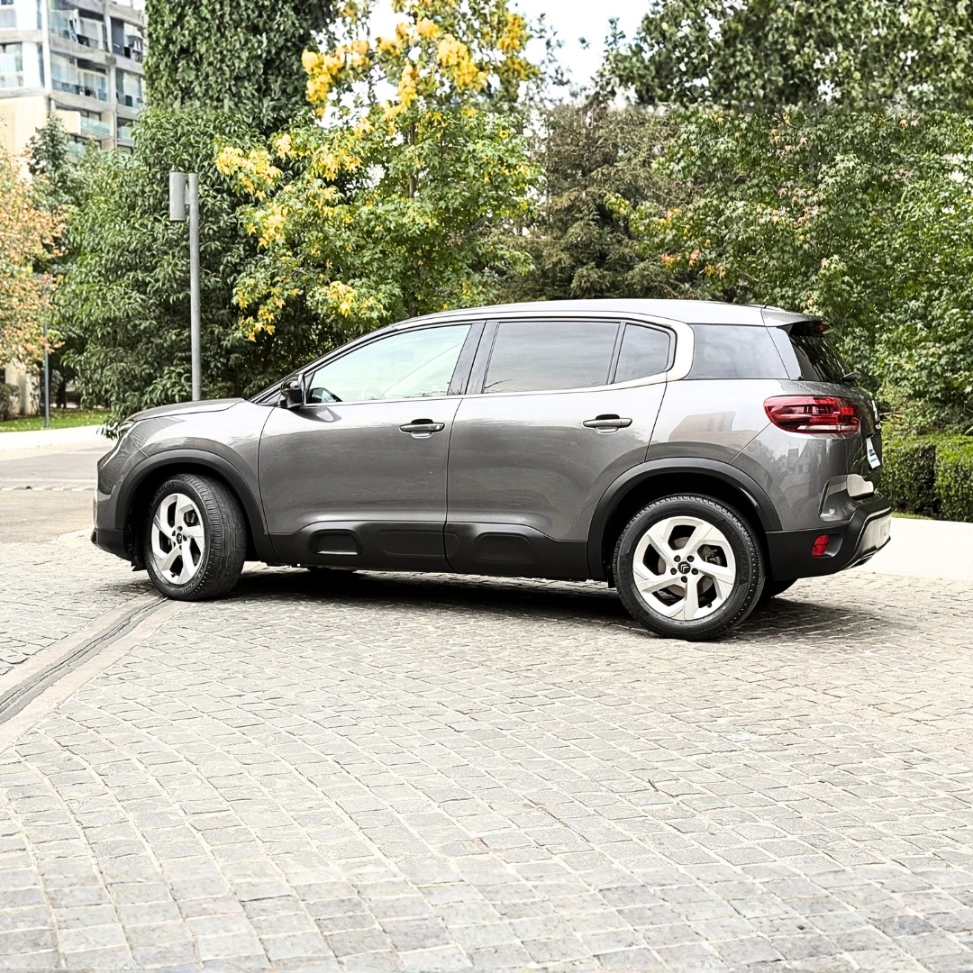 Citroën C5 Aircross — foto 8 de 20