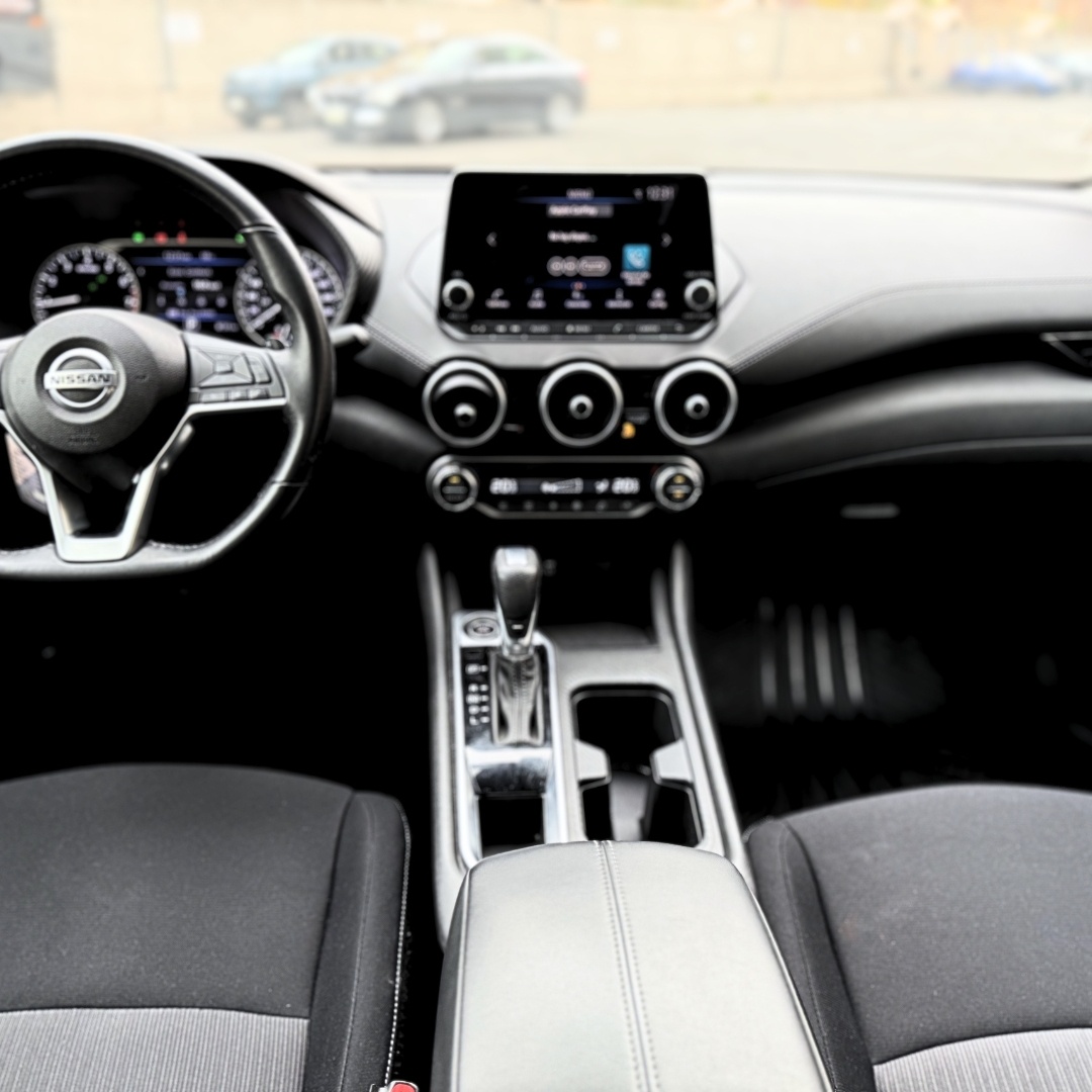 Nissan Sentra — foto 20 de 22