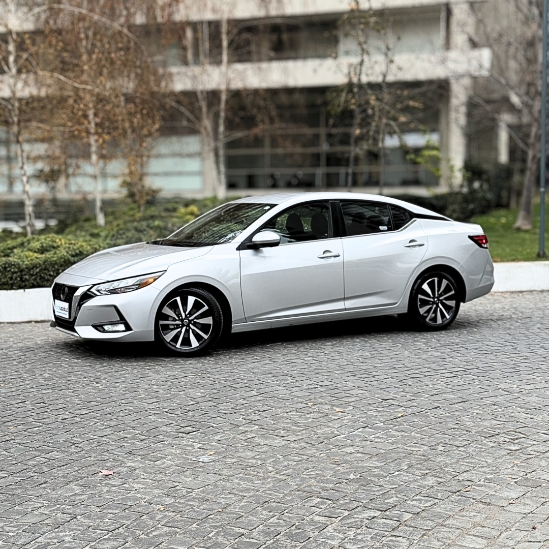 Nissan Sentra — foto 4 de 22