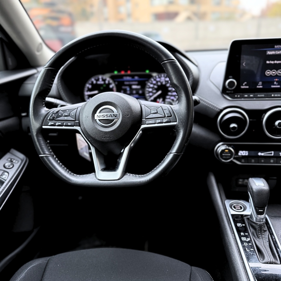 Nissan Sentra — foto 16 de 22