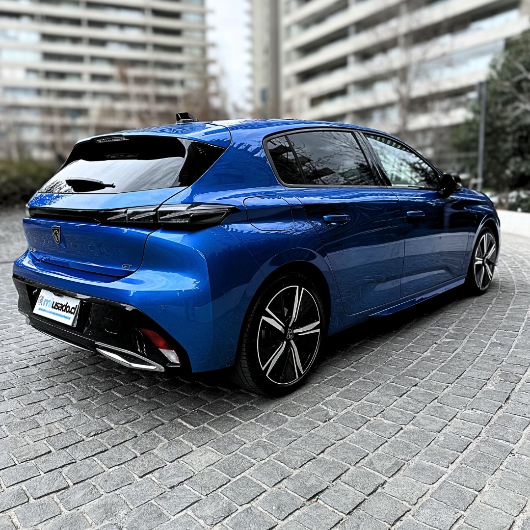 Peugeot 308 — foto 6 de 22
