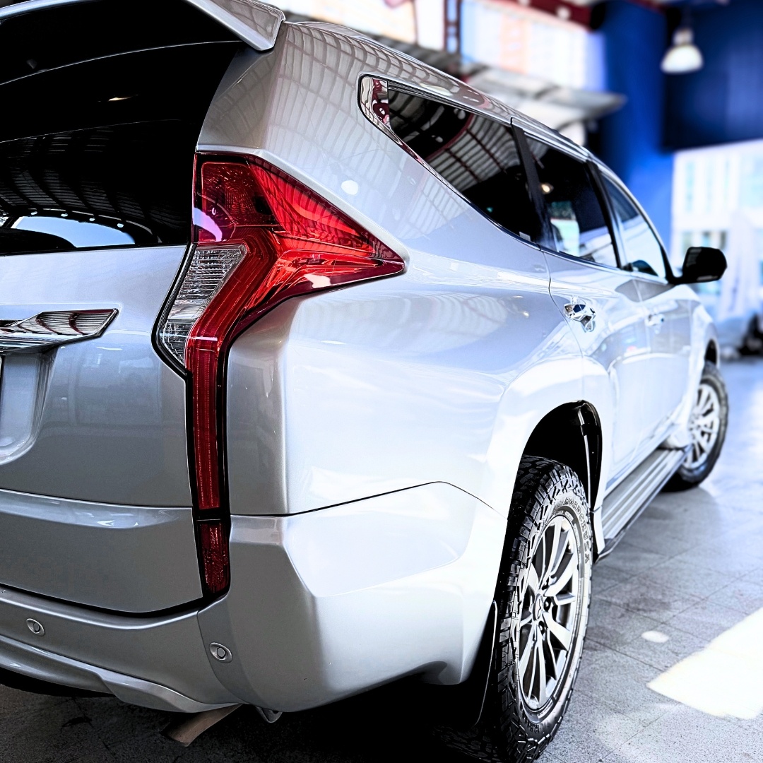 Mitsubishi Montero Sport — foto 5 de 20
