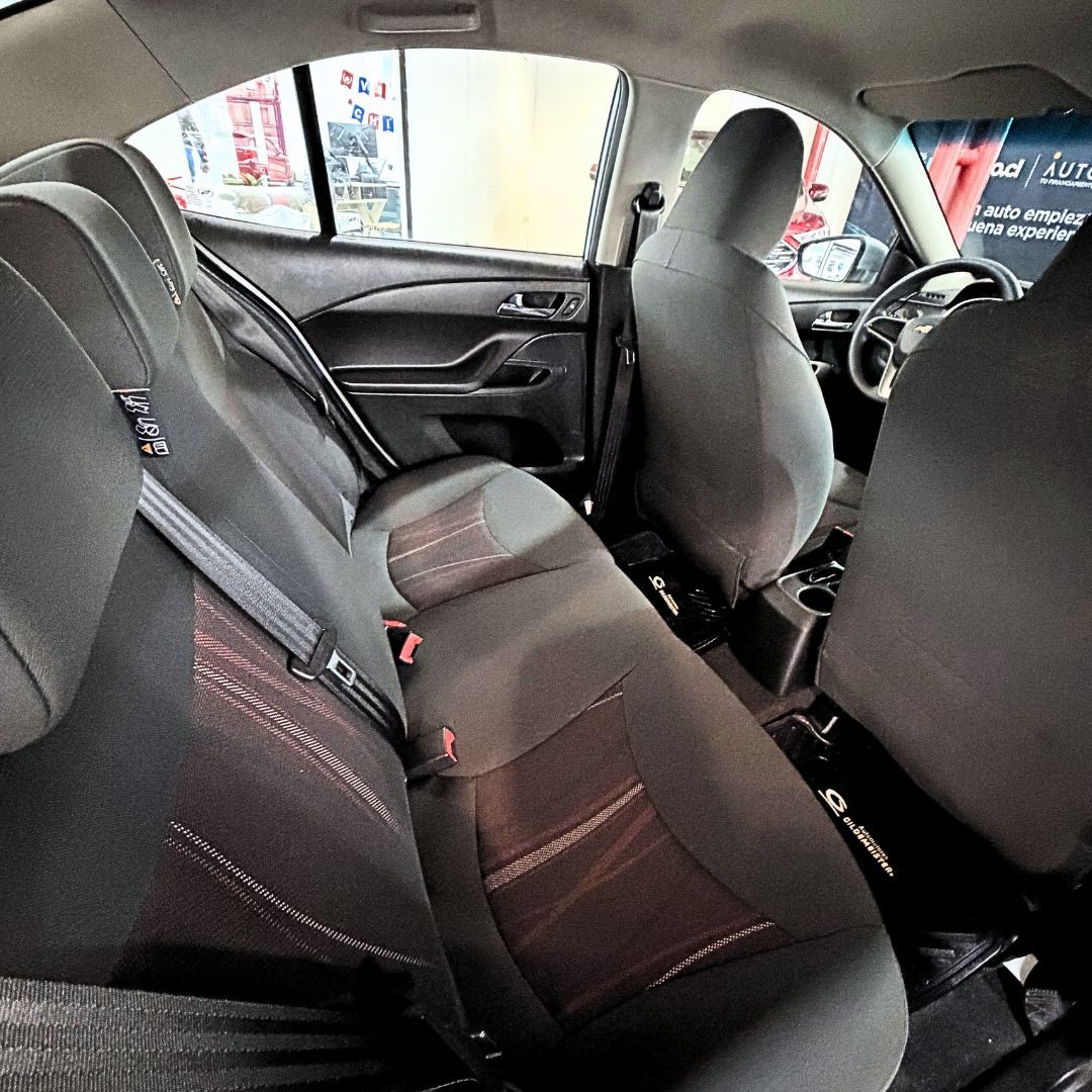 Chevrolet Sail — foto 20 de 21