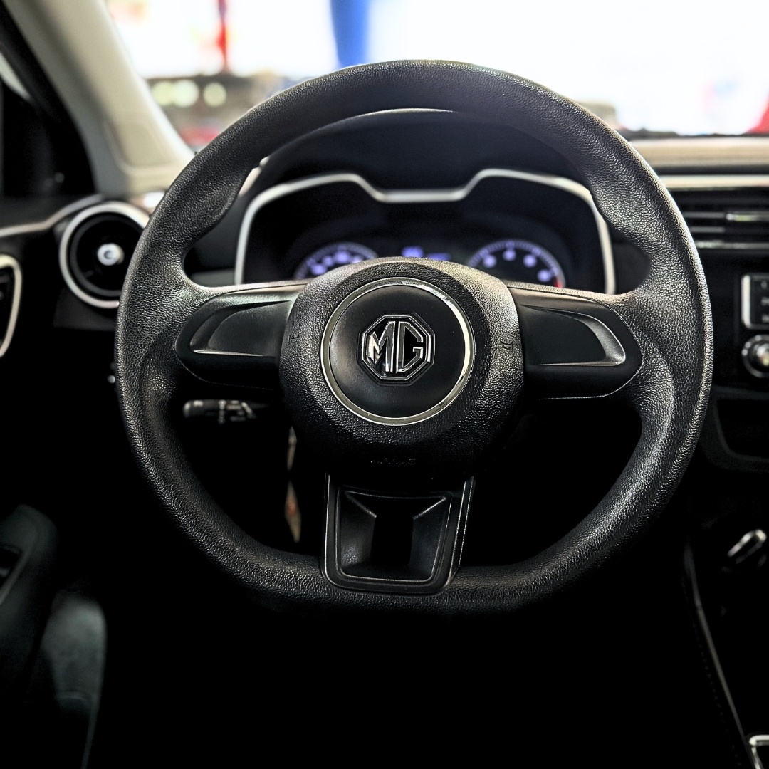 MG Zs — foto 18 de 21