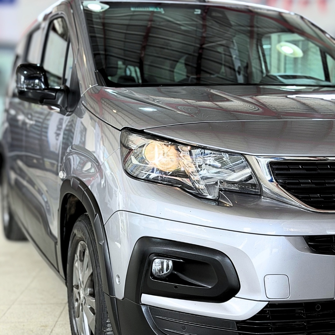 Peugeot Rifter — foto 13 de 24