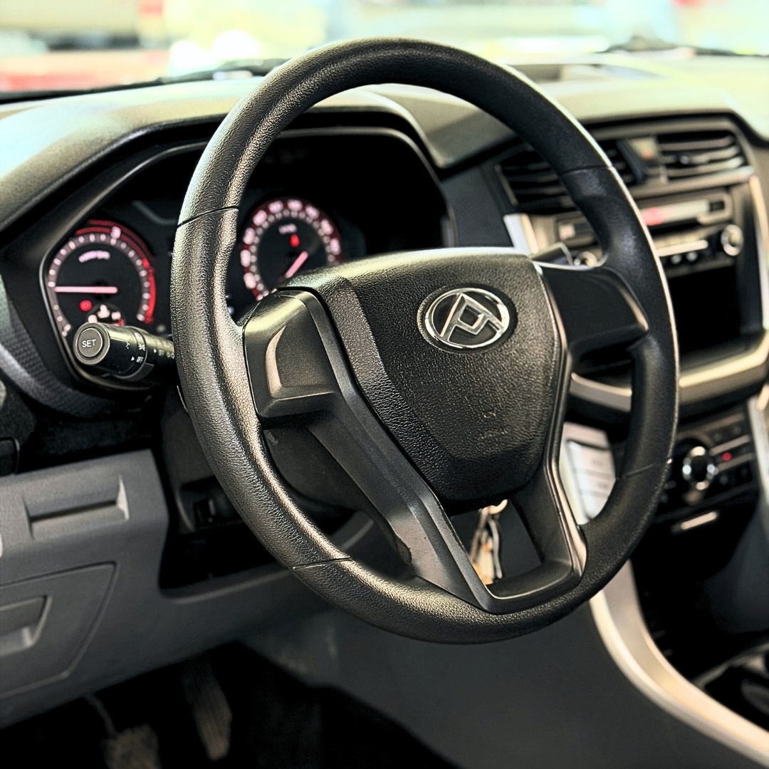 Maxus T60 — foto 15 de 25