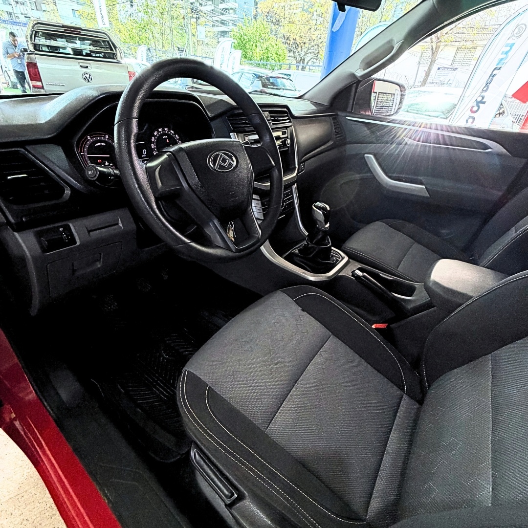 Maxus T60 — foto 16 de 25