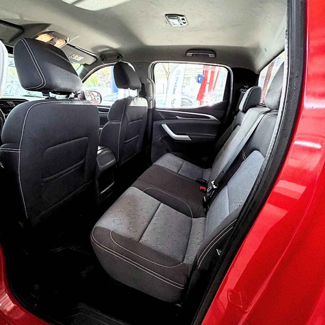 Maxus T60 — foto 18 de 25