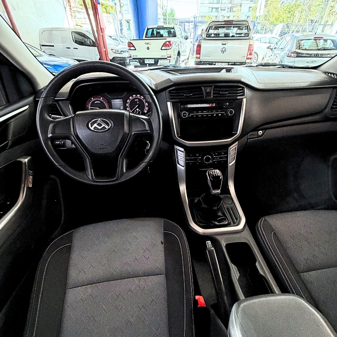 Maxus T60 — foto 20 de 25