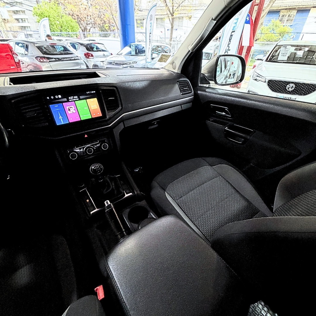 Volkswagen Amarok — foto 16 de 18