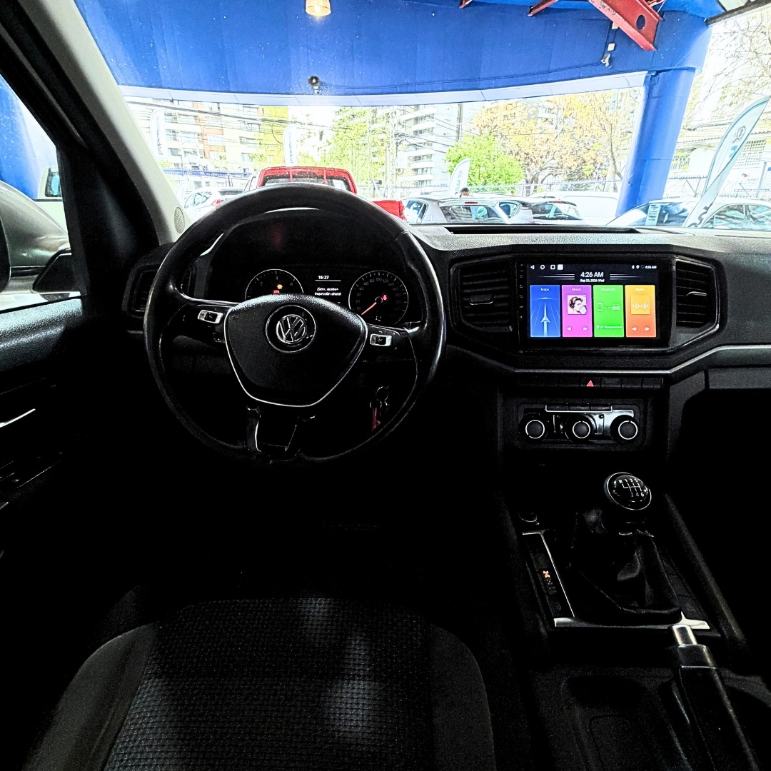 Volkswagen Amarok — foto 14 de 18