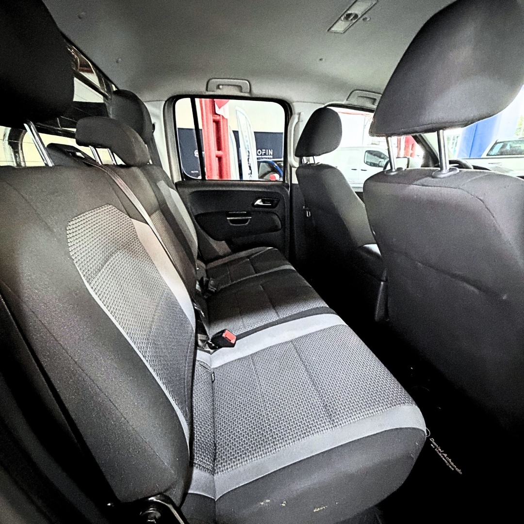 Volkswagen Amarok — foto 17 de 18