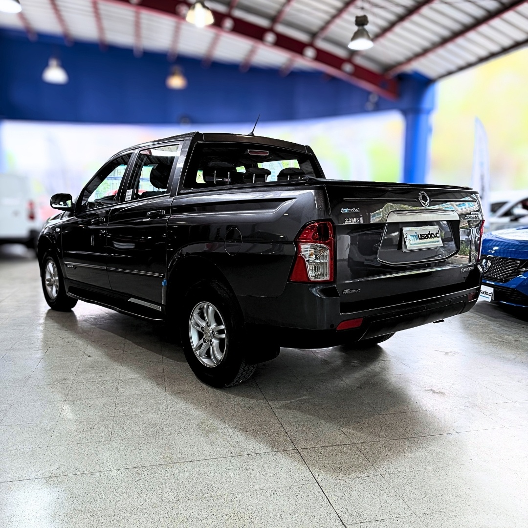 SsangYong Actyon Sport — foto 8 de 24