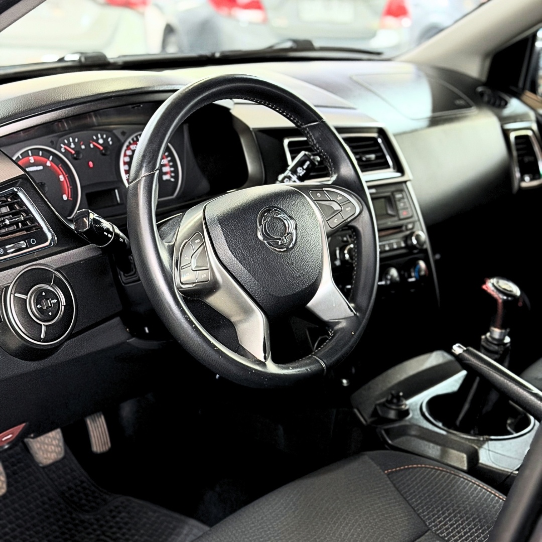 SsangYong Actyon Sport — foto 17 de 24