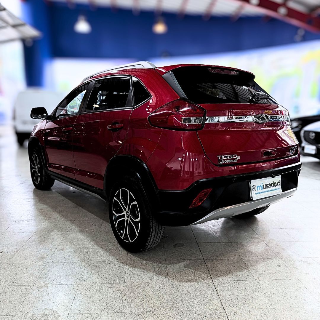 Chery Tiggo 2 — foto 7 de 23