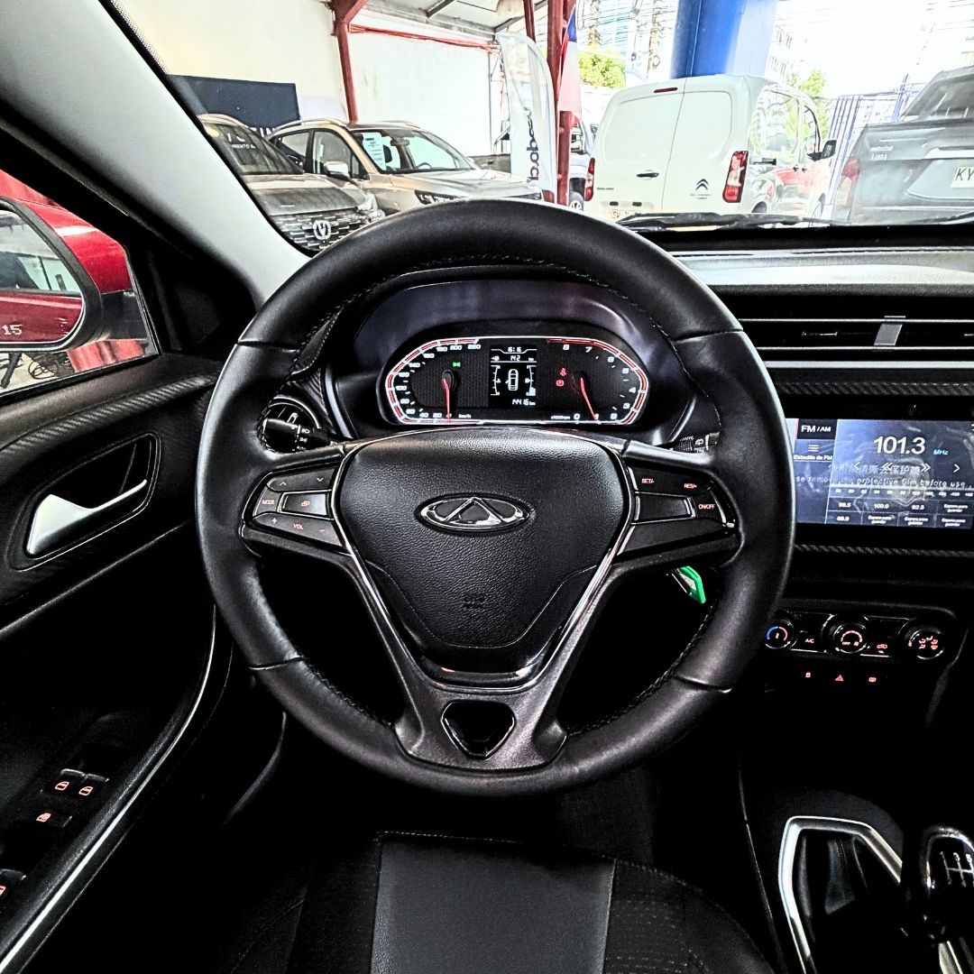 Chery Tiggo 2 — foto 19 de 23
