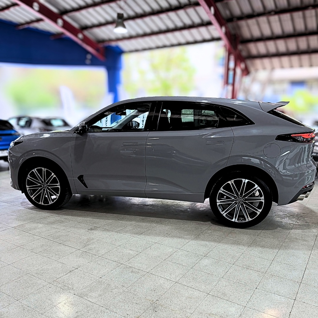 Changan Unik 4X4 2.0 Aut — foto 8 de 26