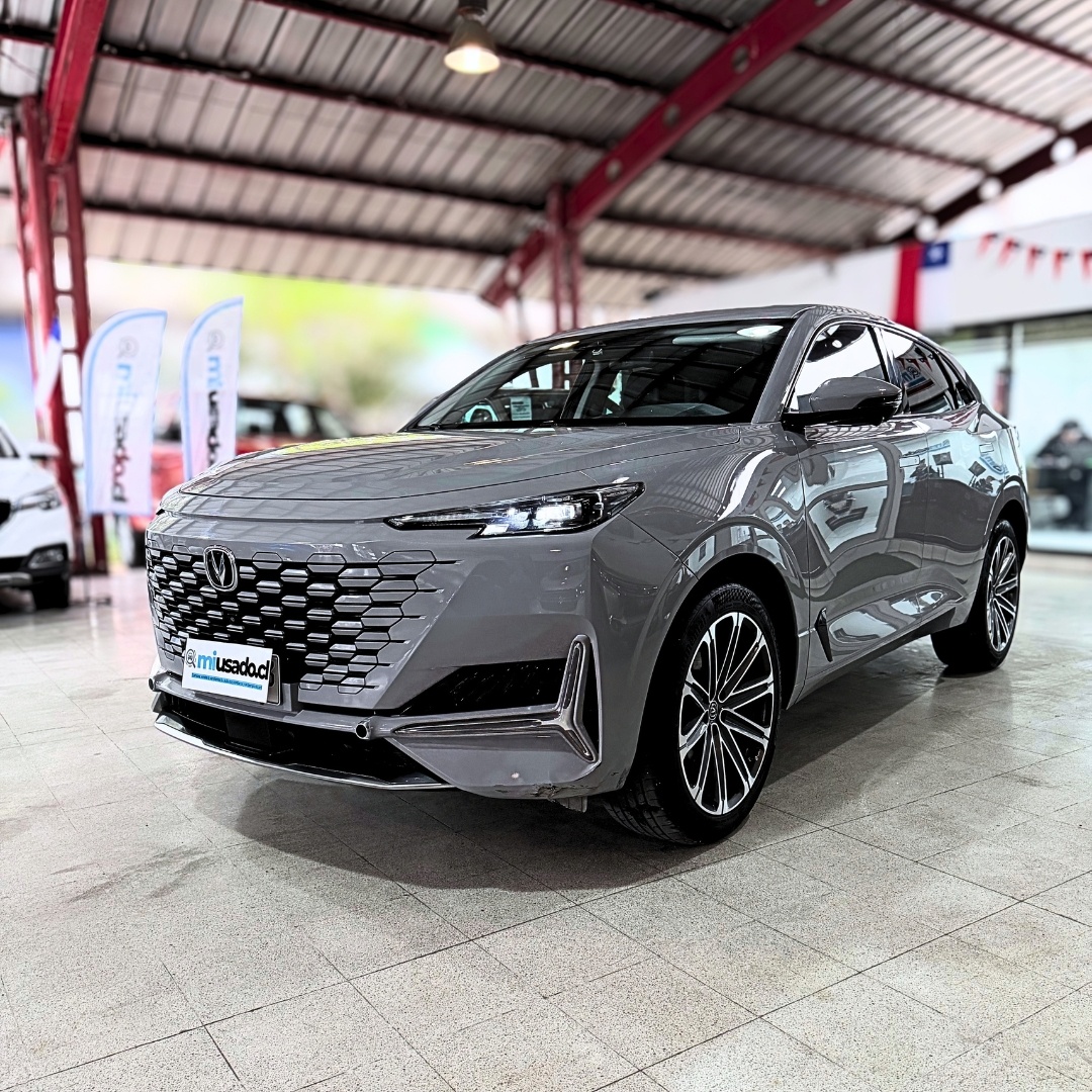 Changan Unik 4X4 2.0 Aut — foto 9 de 26
