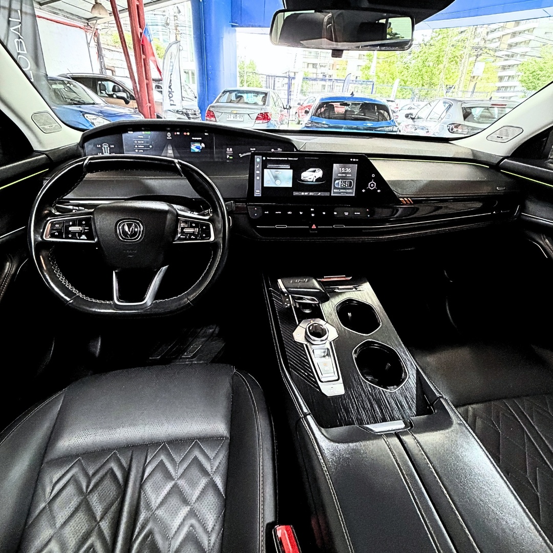 Changan Unik 4X4 2.0 Aut — foto 22 de 26