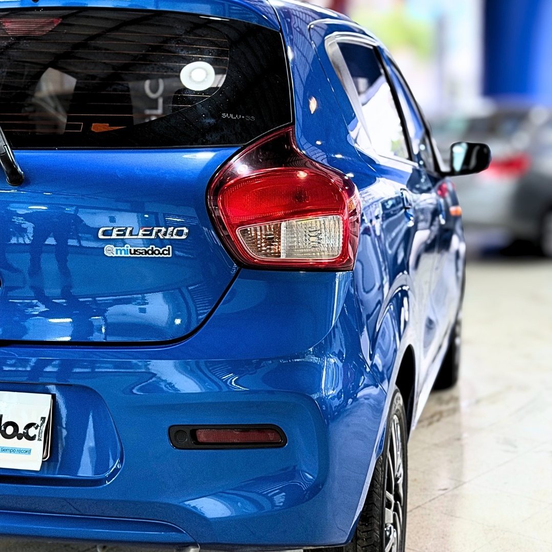 Suzuki Celerio Hb — foto 15 de 24