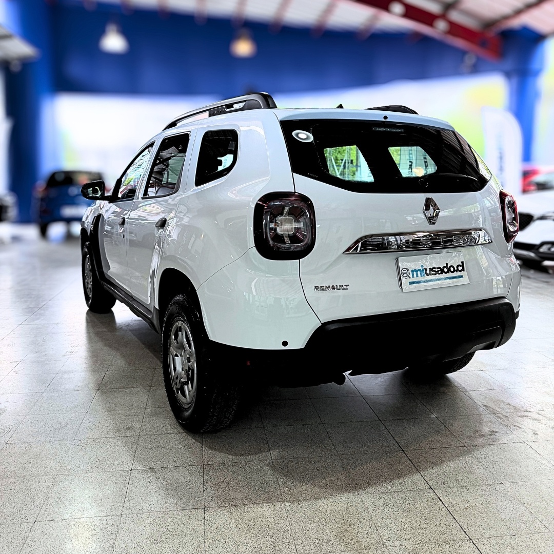 Renault Duster — foto 7 de 24
