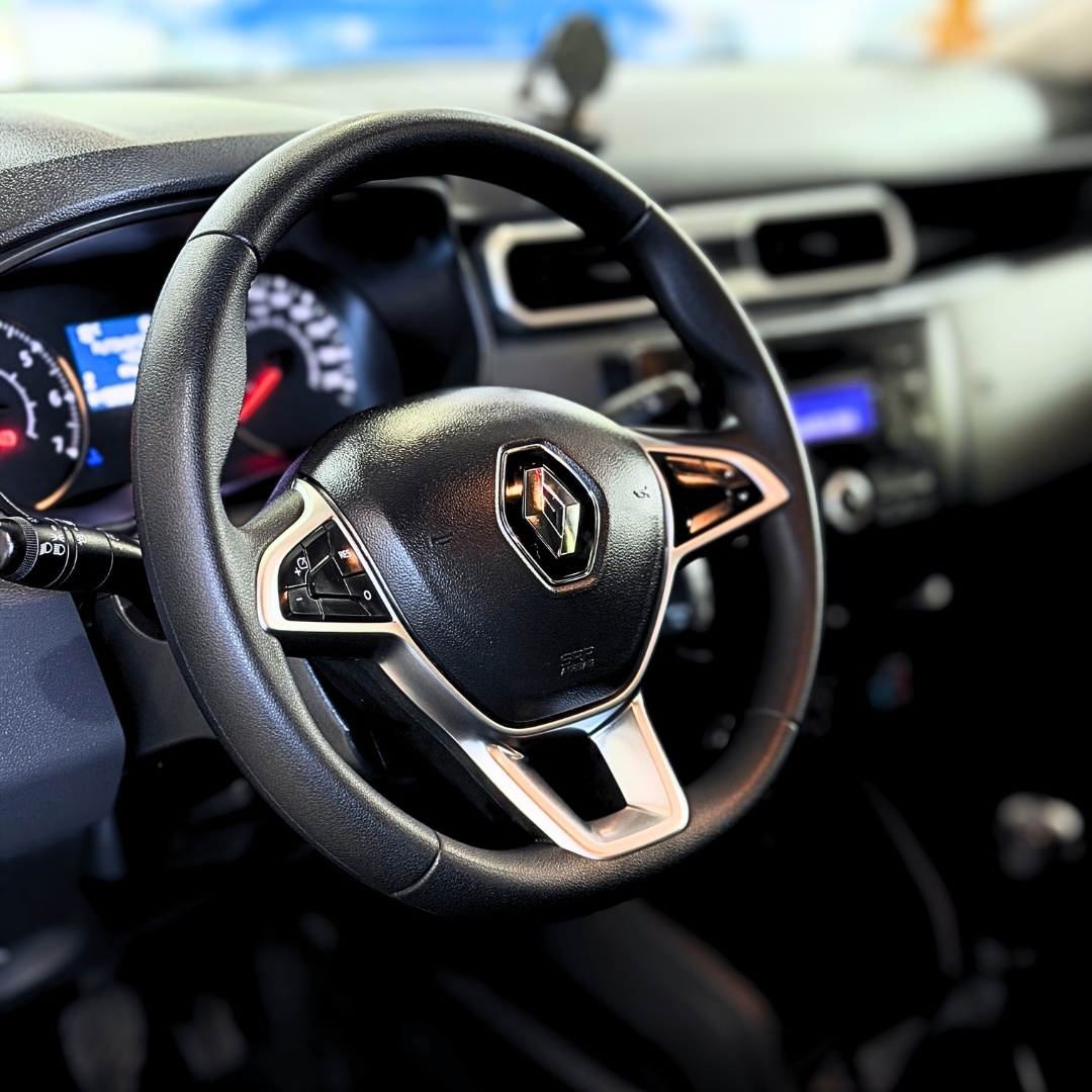 Renault Duster — foto 16 de 24