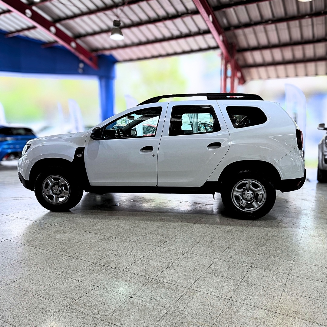 Renault Duster — foto 8 de 24
