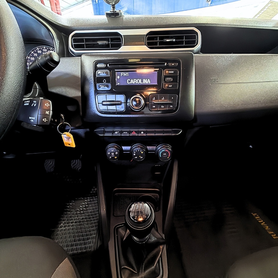Renault Duster — foto 20 de 24